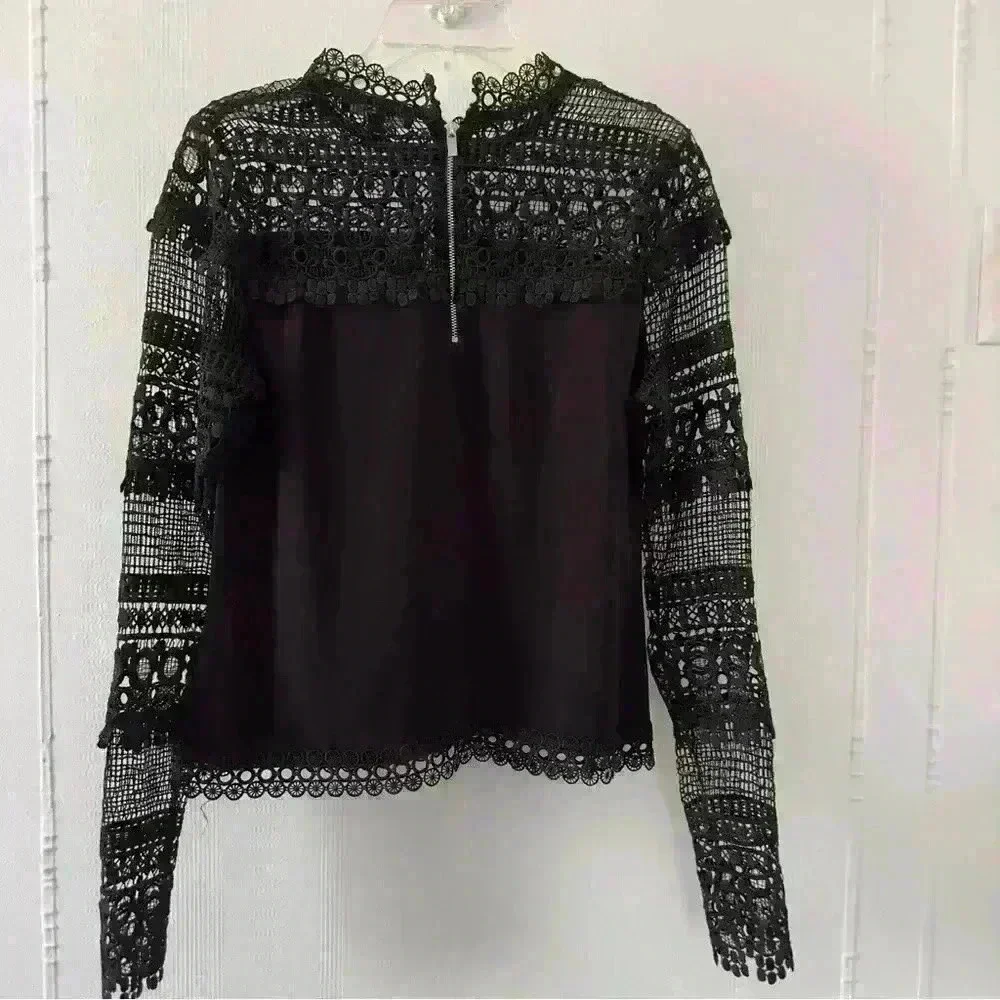 Romeo & Juliet black lace dress long sleeve top size S